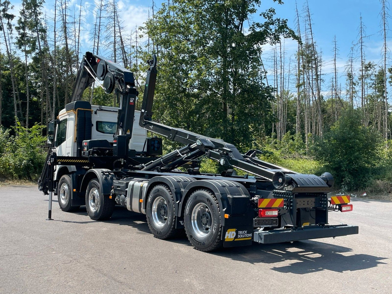 Hook lift truck, Crane truck Volvo FMX 500 8x4 Abrollkipper + Kran Hiab 228-6: picture 12
