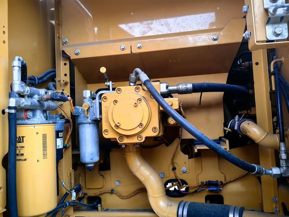 CAT 320 - Crawler excavator: picture 5 CAT 320 - Crawler excavator: picture 5