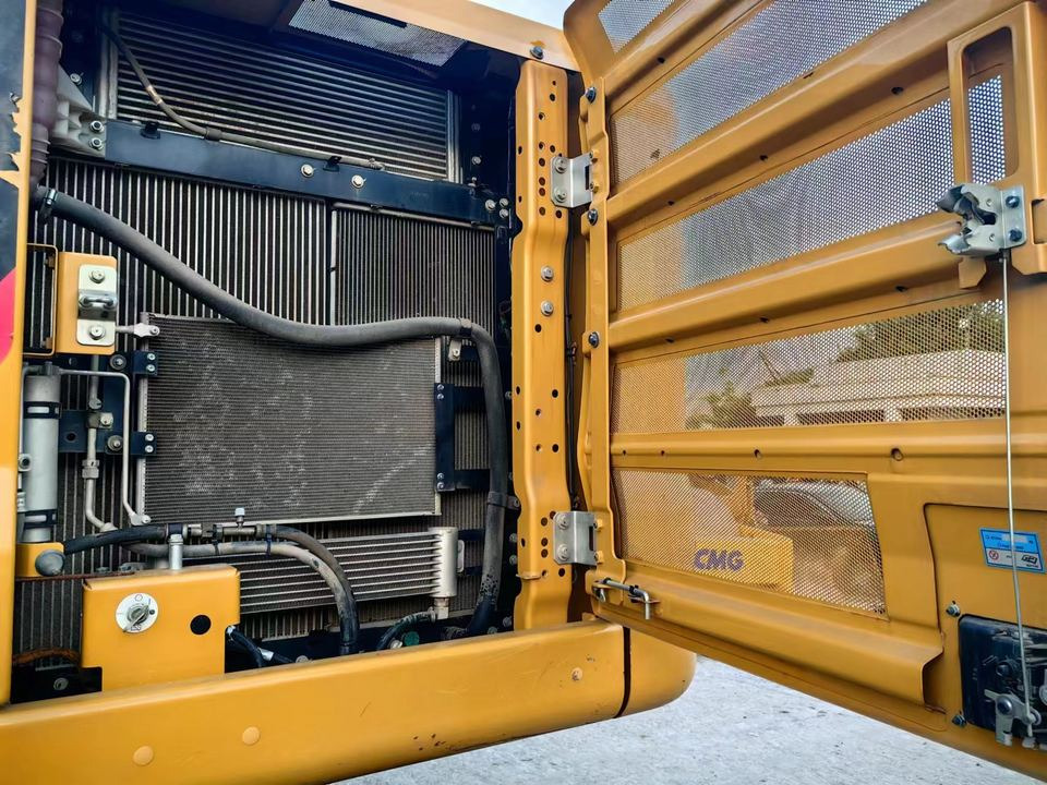 CAT 320 - Crawler excavator: picture 4 CAT 320 - Crawler excavator: picture 4