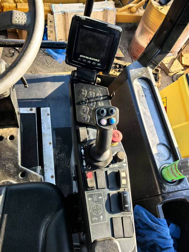 DYNAPAC CC6200 - Roller: picture 4 DYNAPAC CC6200 - Roller: picture 4