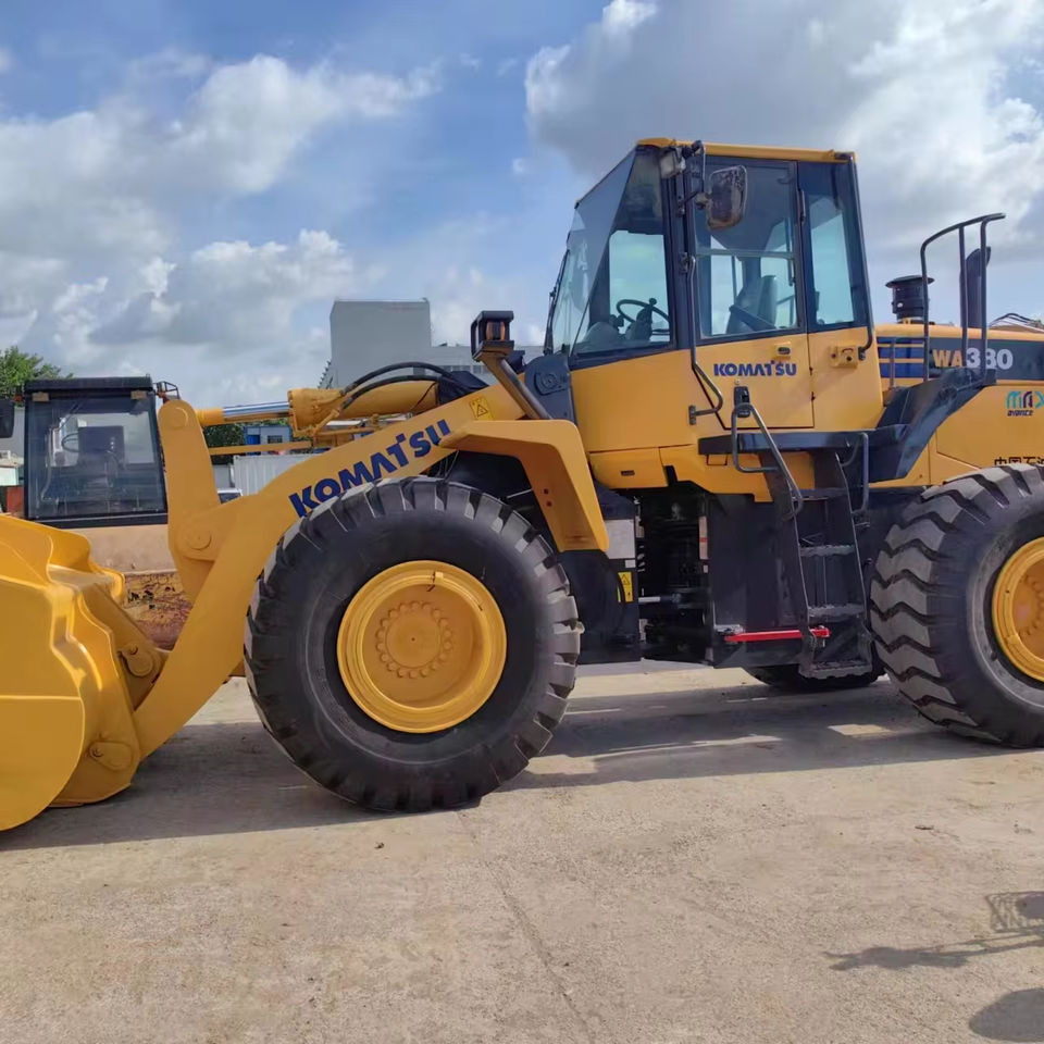Japan Made Original Komatsu Wa380z-6 Wheel Loader, WA380Z Cheap Used 5ton Payloader Price Low in China - Wheel loader: picture 1 Japan Made Original Komatsu Wa380z-6 Wheel Loader, WA380Z Cheap Used 5ton Payloader Price Low in China - Wheel loader: picture 1
