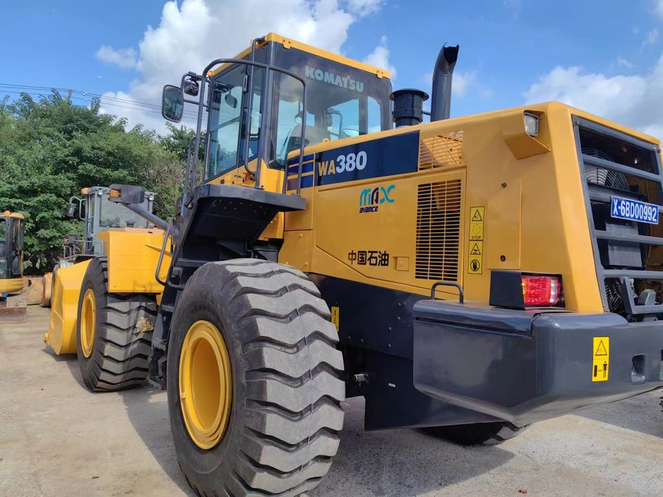 Original Good Condition Used Loader WA380Z-6 5 Ton Wheel Loader Construction Machinery for Komatsu - Wheel loader: picture 2 Original Good Condition Used Loader WA380Z-6 5 Ton Wheel Loader Construction Machinery for Komatsu - Wheel loader: picture 2