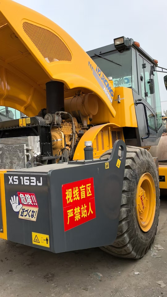 XCMG XS163J - Compactor: picture 2 XCMG XS163J - Compactor: picture 2