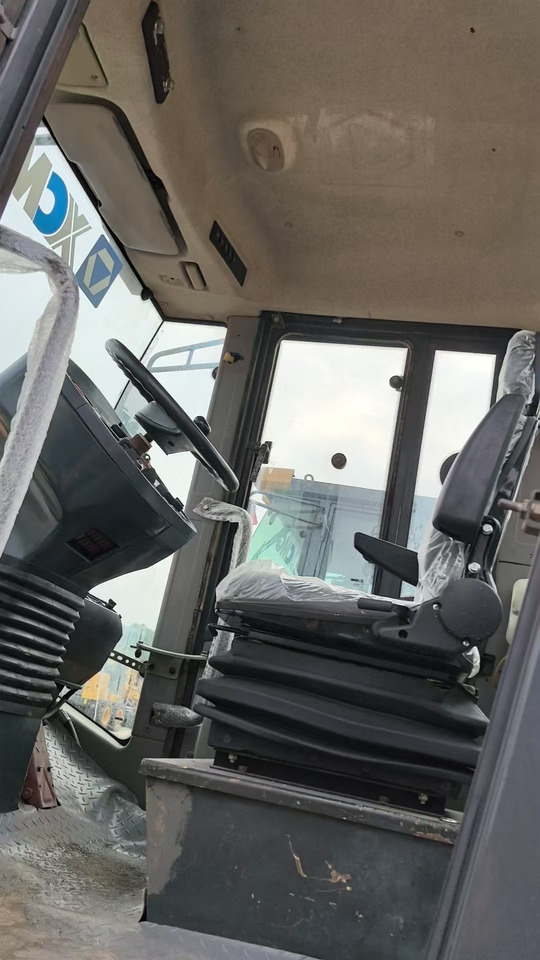 XCMG XS163J - Compactor: picture 3 XCMG XS163J - Compactor: picture 3