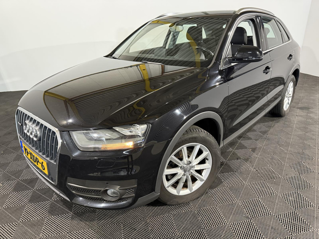 Audi | Q3 | 2.0 TFSI quattro Pro Line | 2012 | 204.122 km | 19XDP6 | Logisch - SUV: picture 1 Audi | Q3 | 2.0 TFSI quattro Pro Line | 2012 | 204.122 km | 19XDP6 | Logisch - SUV: picture 1