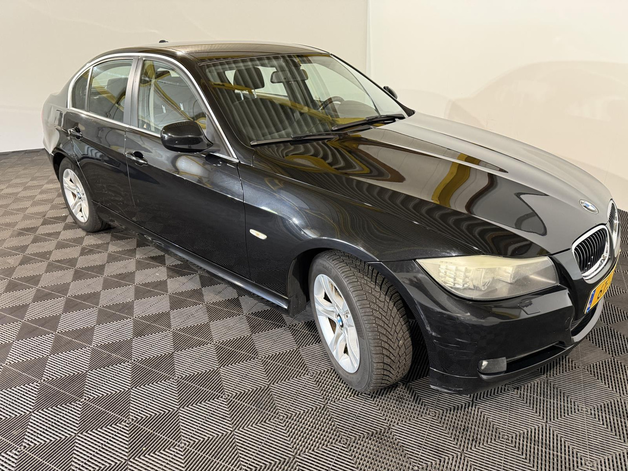 BMW 3-serie 316i Business Line 61-JZP-8 - Car: picture 3 BMW 3-serie 316i Business Line 61-JZP-8 - Car: picture 3
