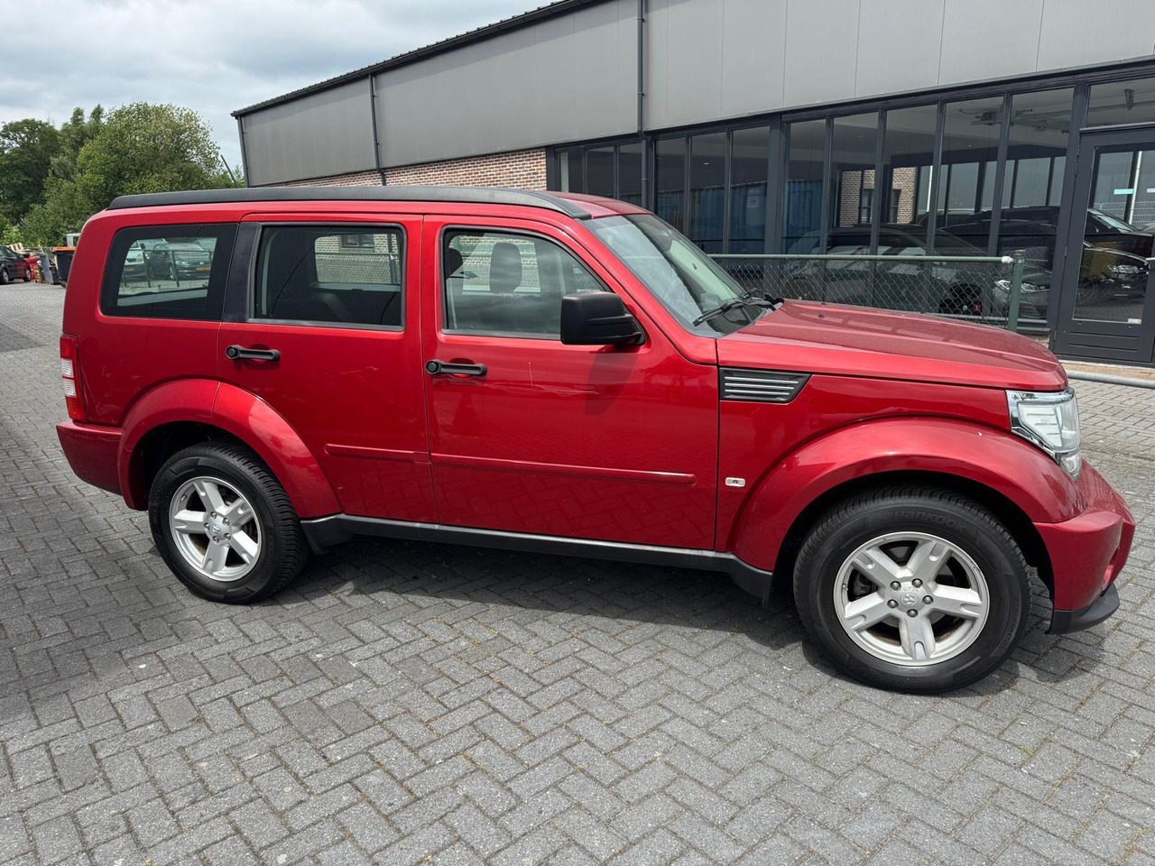 Dodge Nitro 3.7 V6 SXT | 2008 | 209.339 km | 31-ZD-PT - SUV: picture 4 Dodge Nitro 3.7 V6 SXT | 2008 | 209.339 km | 31-ZD-PT - SUV: picture 4