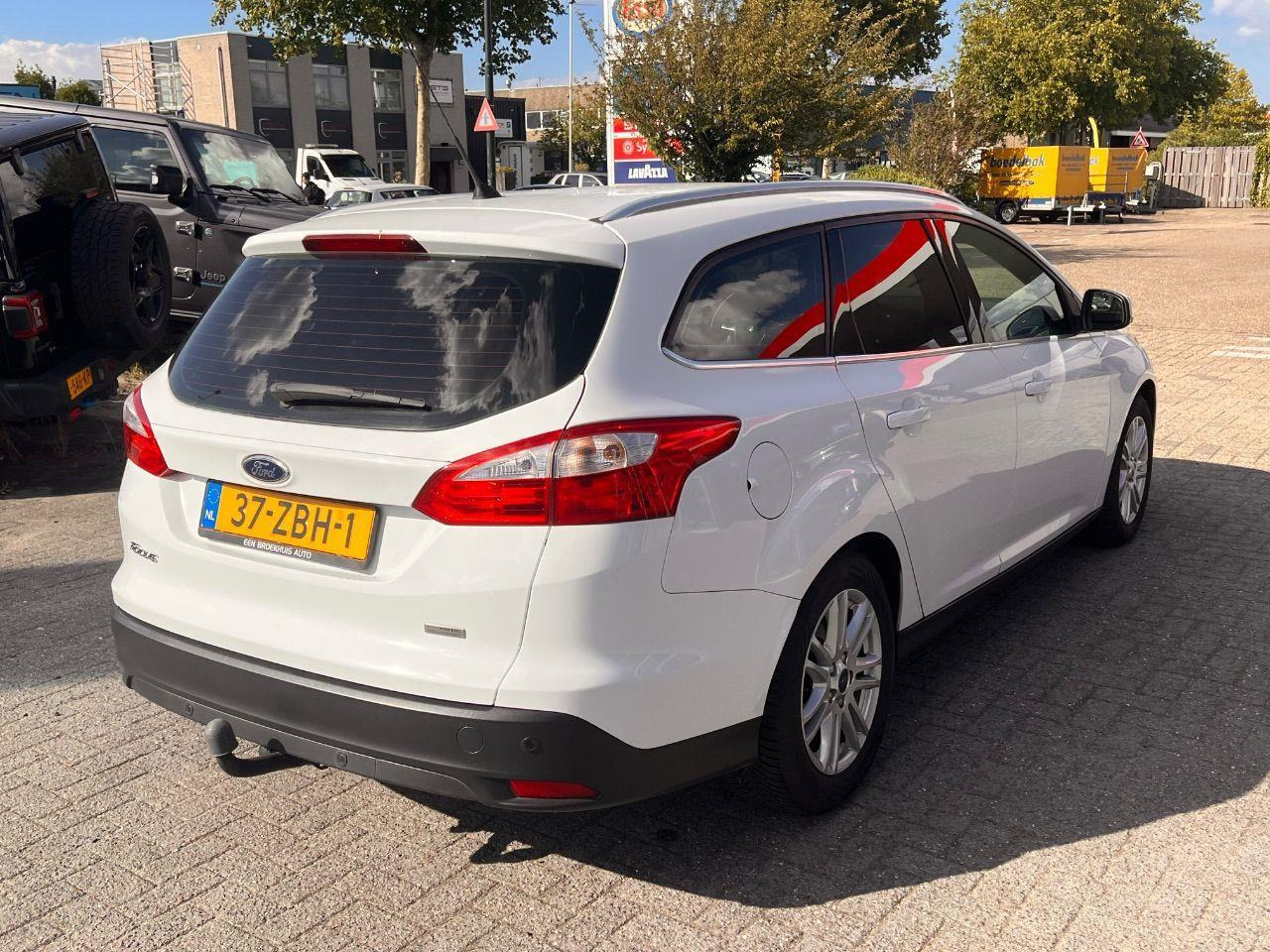 Ford Focus Wagon 1.0 EcoBoost Titanium | 2012 | 164.662 km | 37ZBH1 | NAP: Logisch - Car: picture 4 Ford Focus Wagon 1.0 EcoBoost Titanium | 2012 | 164.662 km | 37ZBH1 | NAP: Logisch - Car: picture 4
