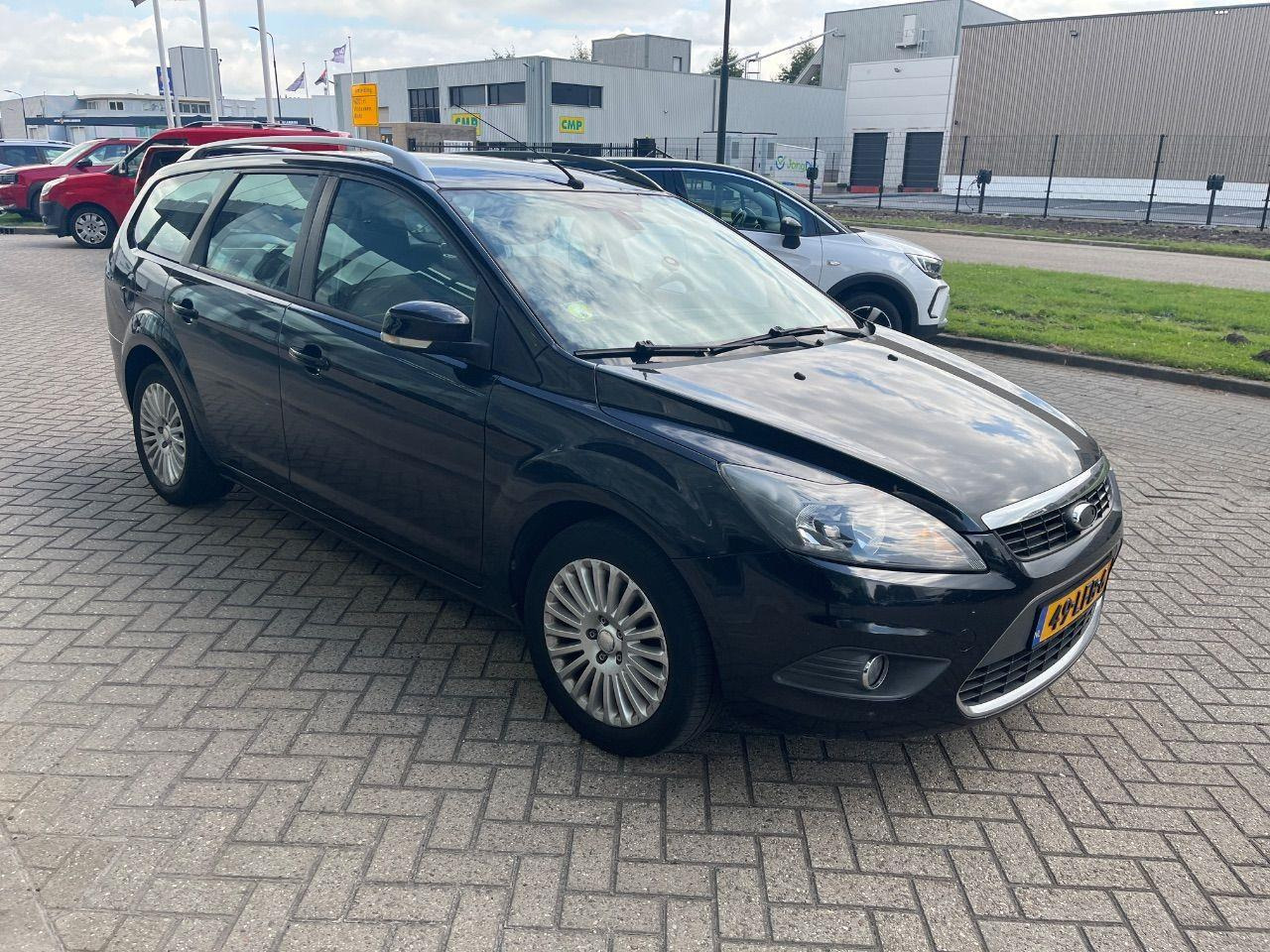 Ford Focus Wagon 1.8 Limited | 2010 | 294.038 km | 49LFB6 | NAP: Logisch - Car: picture 2 Ford Focus Wagon 1.8 Limited | 2010 | 294.038 km | 49LFB6 | NAP: Logisch - Car: picture 2