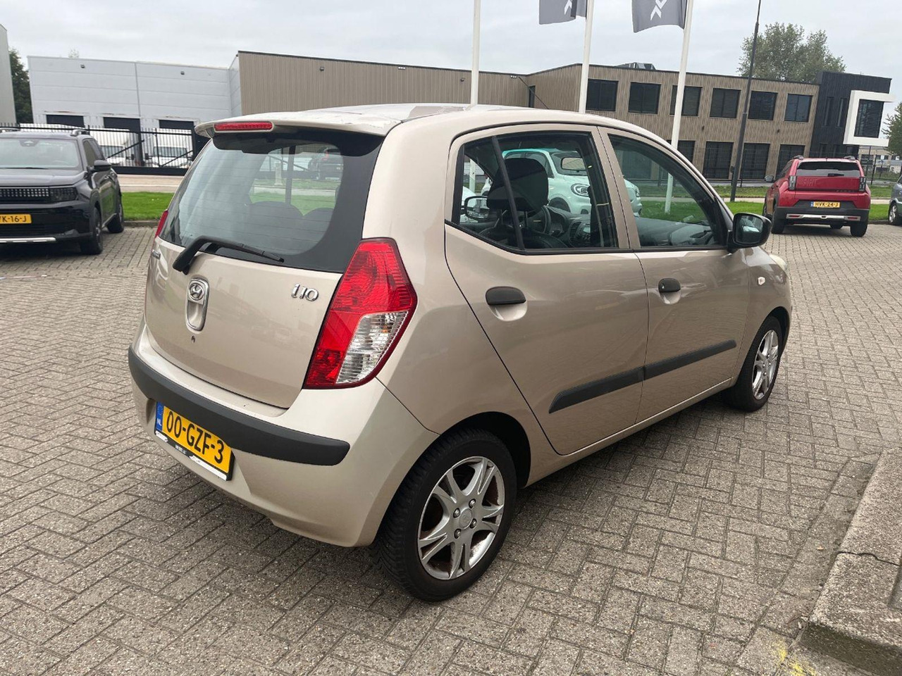 Hyundai i10 1.1 Active Cool | 2008 | 233.527 km | 00GZF3 | NAP: Logisch - Hatchback: picture 4 Hyundai i10 1.1 Active Cool | 2008 | 233.527 km | 00GZF3 | NAP: Logisch - Hatchback: picture 4