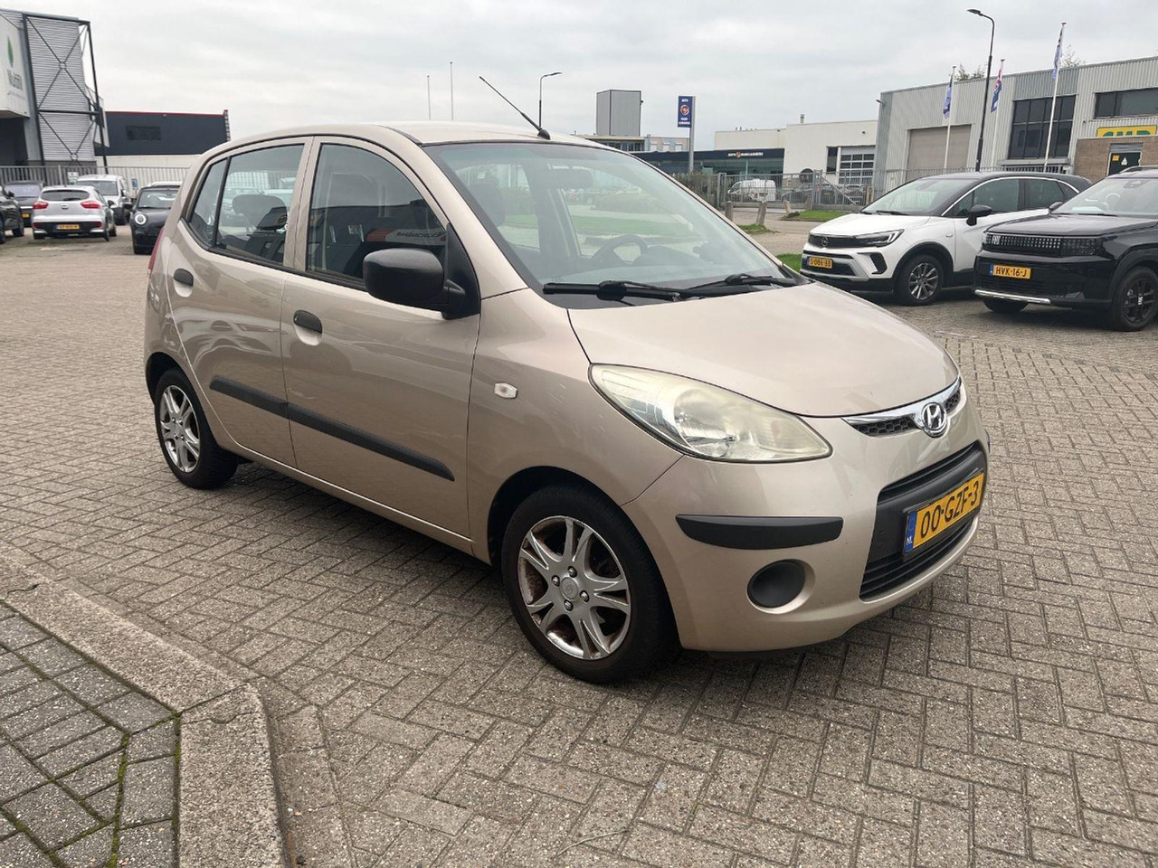 Hyundai i10 1.1 Active Cool | 2008 | 233.527 km | 00GZF3 | NAP: Logisch - Hatchback: picture 2 Hyundai i10 1.1 Active Cool | 2008 | 233.527 km | 00GZF3 | NAP: Logisch - Hatchback: picture 2