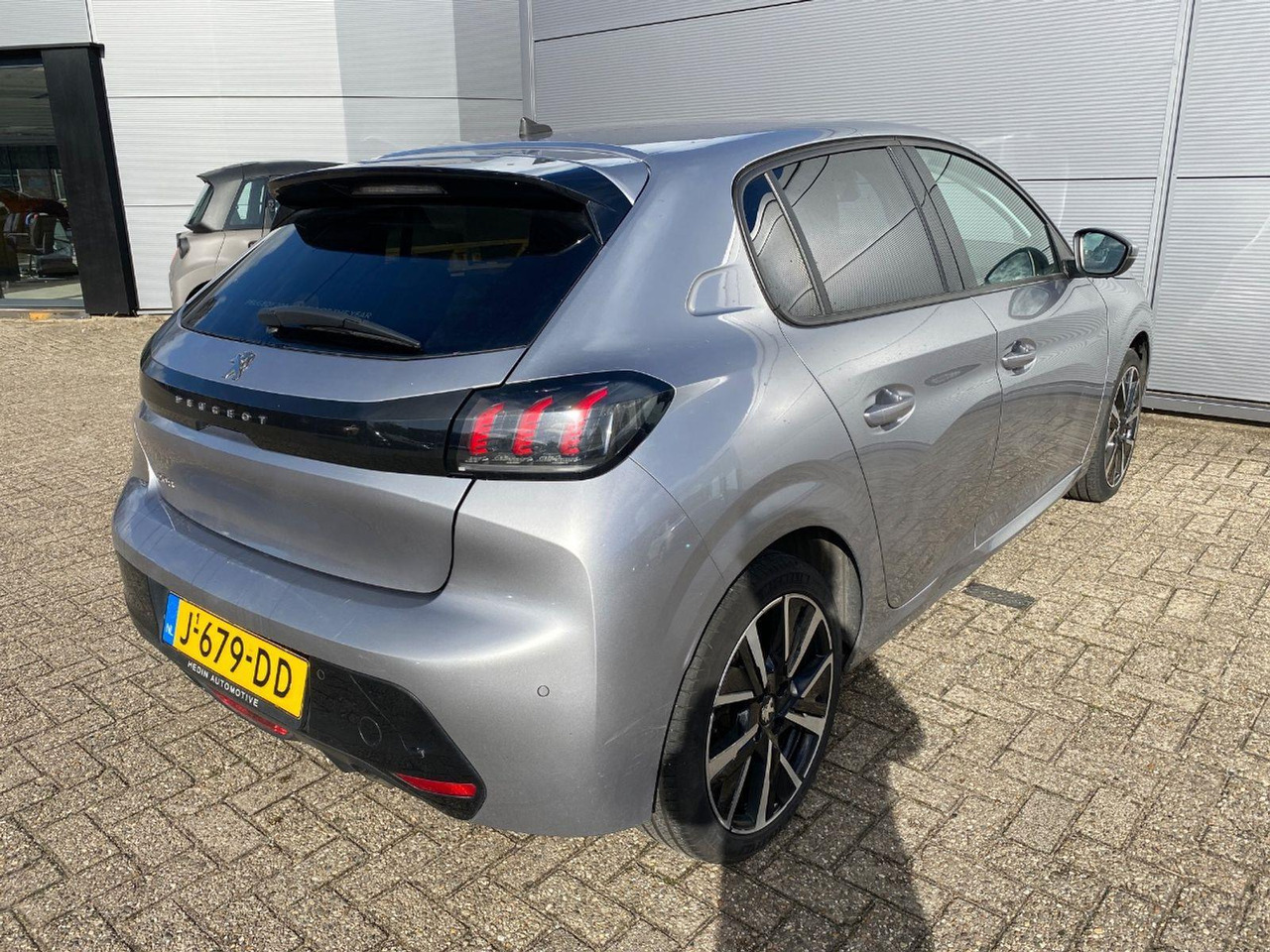 Peugeot 208 1.2 PureTech Allure | 2020 | 95.990 km | J679DD | NAP: Logisch - Hatchback: picture 4 Peugeot 208 1.2 PureTech Allure | 2020 | 95.990 km | J679DD | NAP: Logisch - Hatchback: picture 4