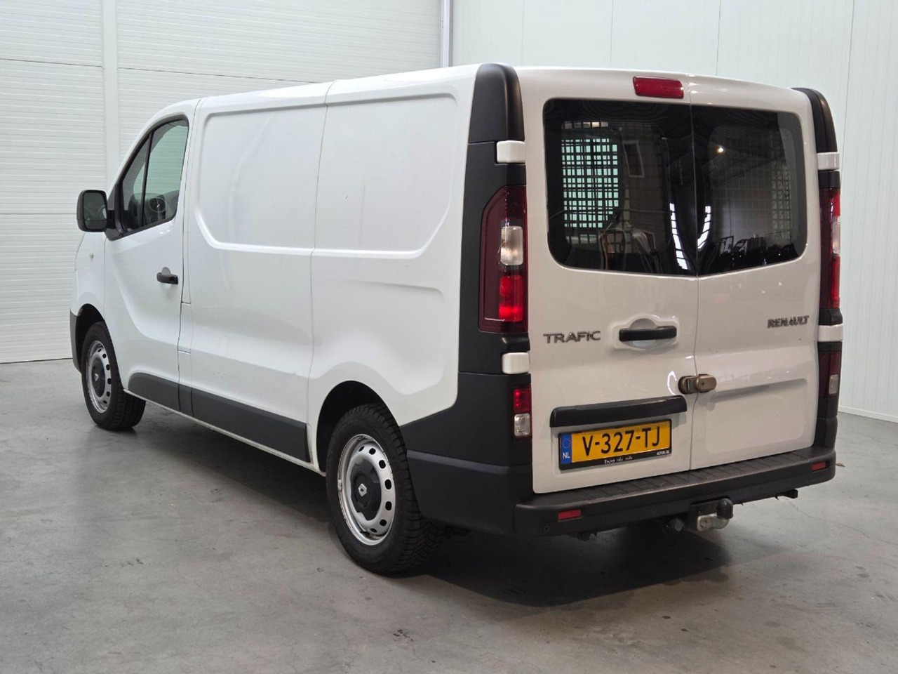 Renault Trafic 1.6 dCi T29 L1H1 Comfort Energy | 2018 | 188.221 km | V327TJ | NAP: Logisch - Panel van: picture 3 Renault Trafic 1.6 dCi T29 L1H1 Comfort Energy | 2018 | 188.221 km | V327TJ | NAP: Logisch - Panel van: picture 3