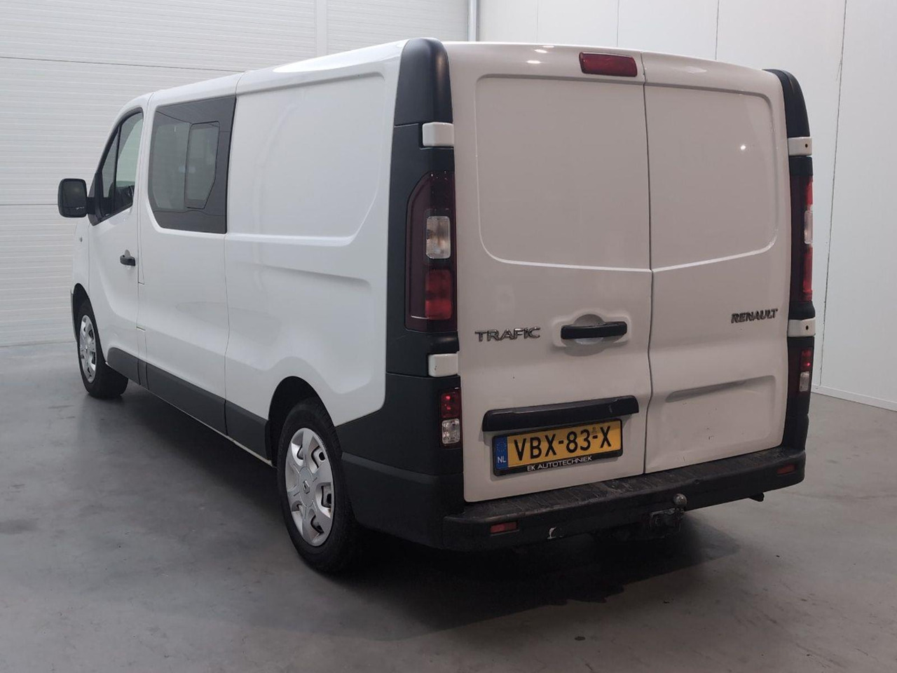 Renault Trafic 1.6 dCi T29 L2H1 DC Comfort Energy | 2018 | 238.233 km | VBX83X | NAP: Geen oordeel - Combi van: picture 3 Renault Trafic 1.6 dCi T29 L2H1 DC Comfort Energy | 2018 | 238.233 km | VBX83X | NAP: Geen oordeel - Combi van: picture 3