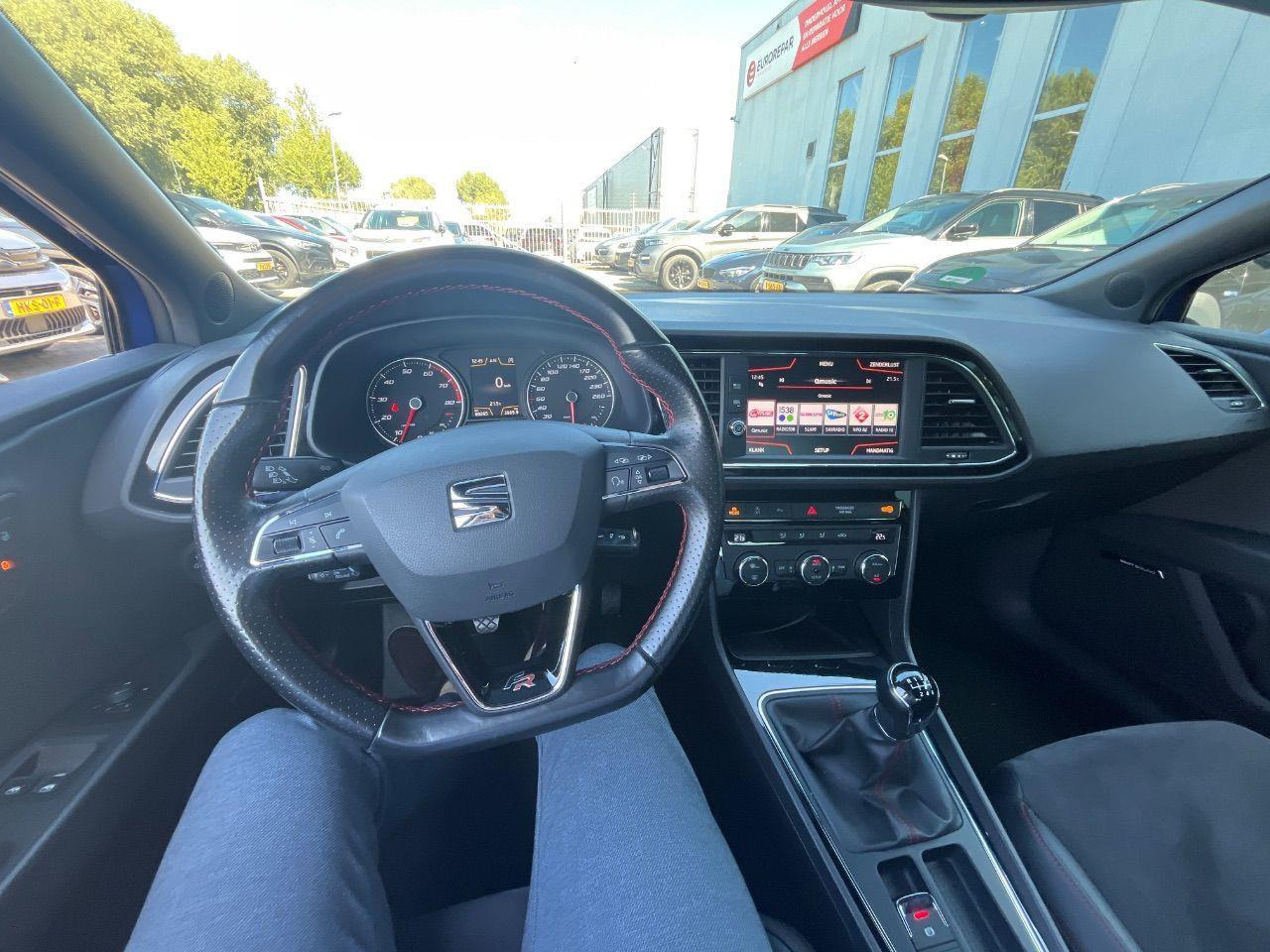 SEAT Leon SC 1.4 TSI FR Business | 2017 | 80.352 km | T820XB | NAP: Geen oordeel - Hatchback: picture 5 SEAT Leon SC 1.4 TSI FR Business | 2017 | 80.352 km | T820XB | NAP: Geen oordeel - Hatchback: picture 5
