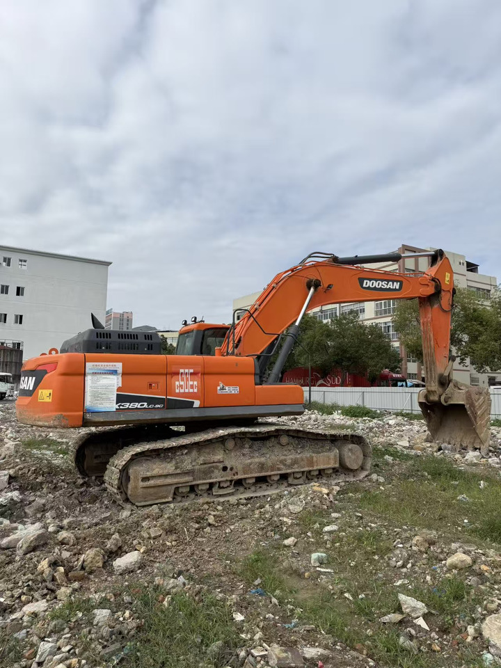 DOOSAN DX380 - Excavator: picture 5 DOOSAN DX380 - Excavator: picture 5