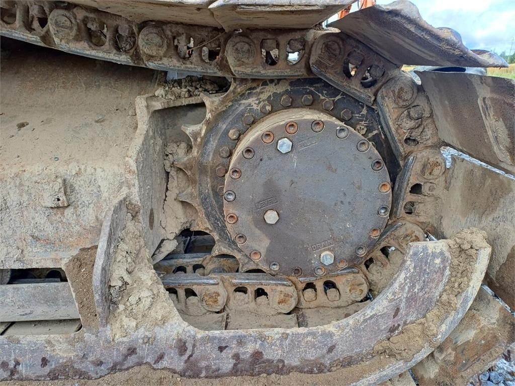 Crawler excavator Doosan DX160LC Metsä alustalla: picture 10