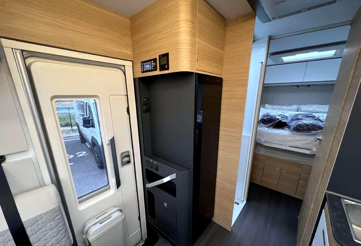 ADRIA Sonic 700DC - Integrated motorhome: picture 5 ADRIA Sonic 700DC - Integrated motorhome: picture 5