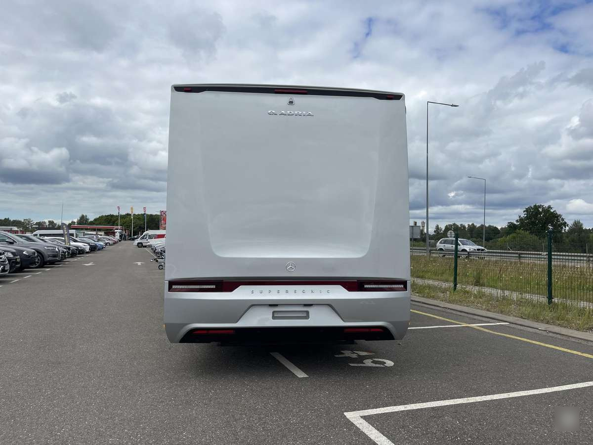 ADRIA Super Sonic 780 DC - Integrated motorhome: picture 2 ADRIA Super Sonic 780 DC - Integrated motorhome: picture 2