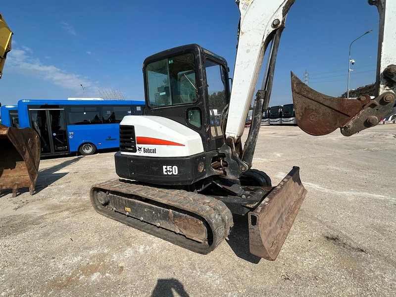 Bobcat E50 - Mini excavator: picture 2 Bobcat E50 - Mini excavator: picture 2
