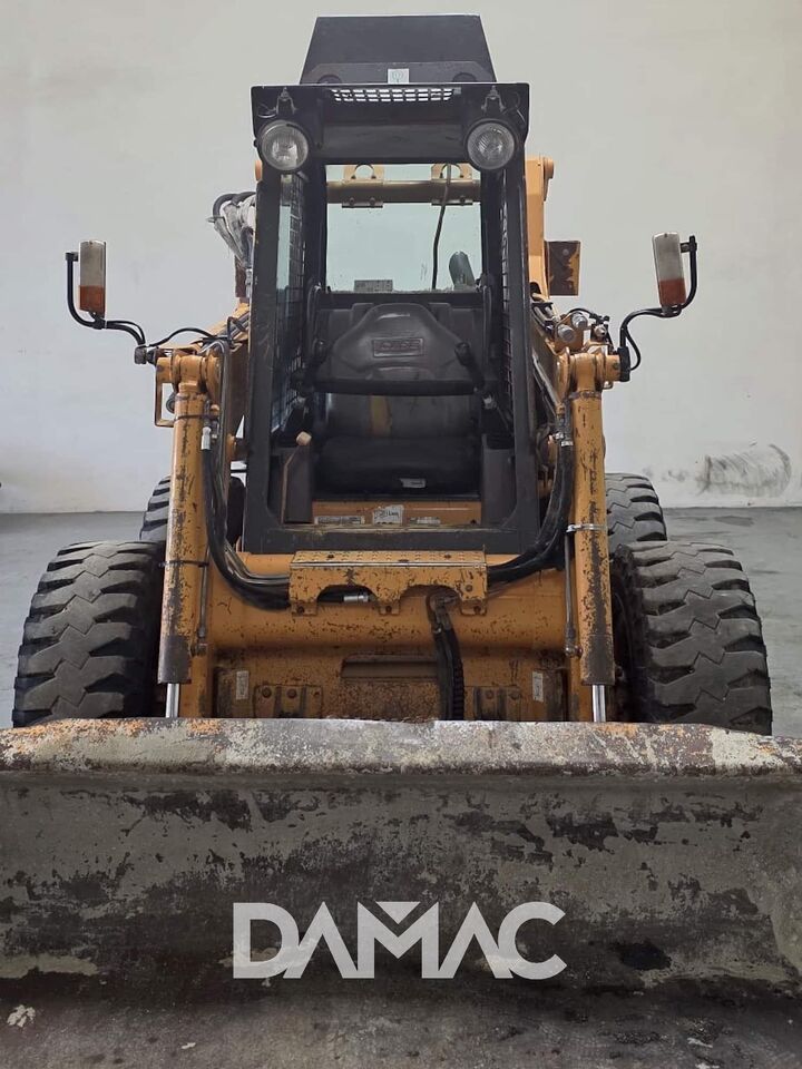 CASE 75XT - Skid steer loader: picture 2 CASE 75XT - Skid steer loader: picture 2