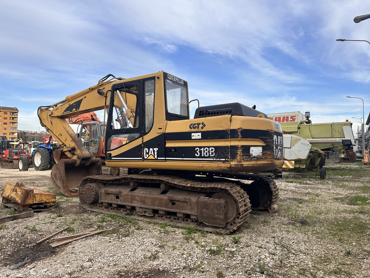 CAT 318B - Crawler excavator: picture 2 CAT 318B - Crawler excavator: picture 2