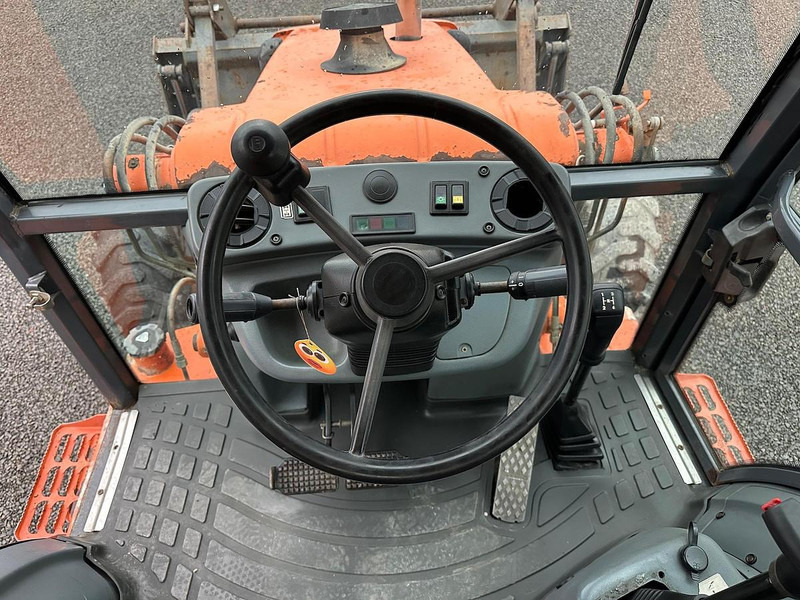 Backhoe loader Fiat HITACHI FB100.4: picture 12