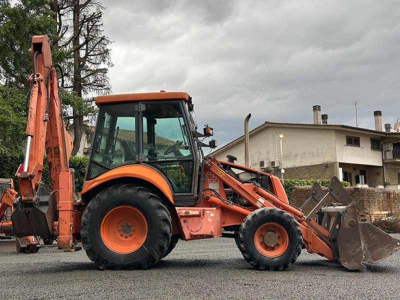 Fiat HITACHI FB100.4 - Backhoe loader: picture 3 Fiat HITACHI FB100.4 - Backhoe loader: picture 3