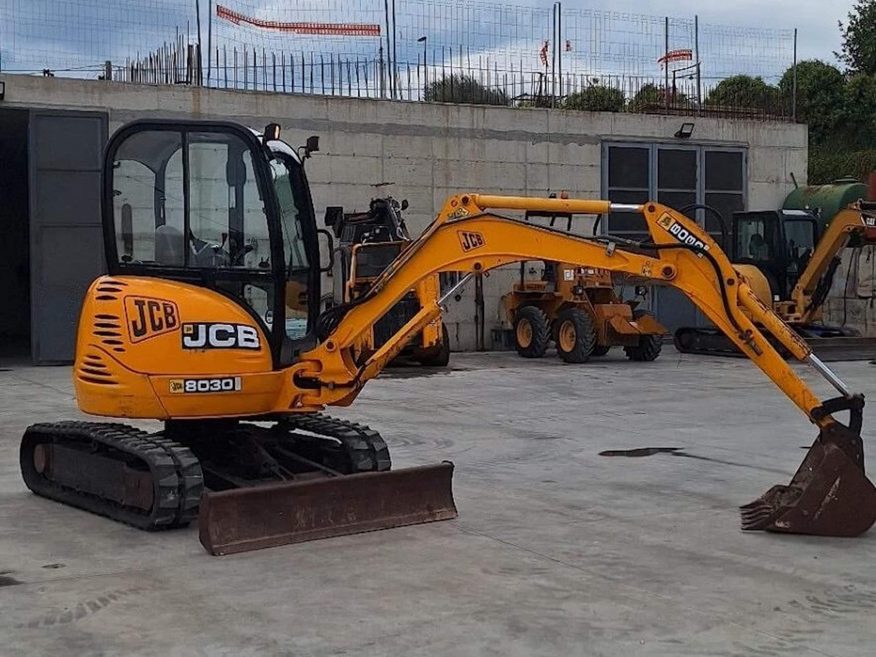 JCB 8030ZTS - Mini excavator: picture 2 JCB 8030ZTS - Mini excavator: picture 2