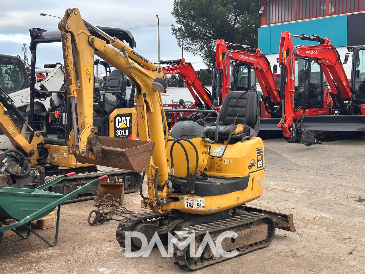 KOMATSU PC09 - Mini excavator: picture 1 KOMATSU PC09 - Mini excavator: picture 1