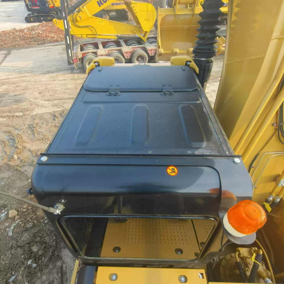 Crawler excavator CATERPILLAR 329D2: picture 11
