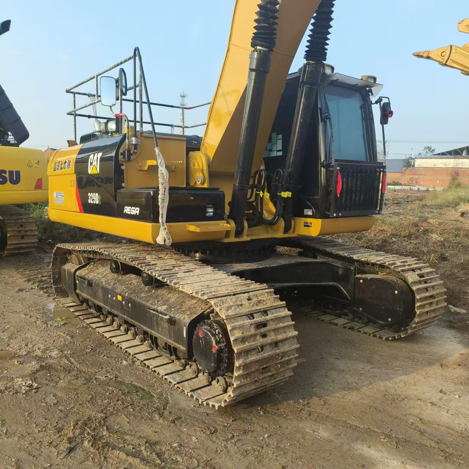 Crawler excavator CATERPILLAR 329D2: picture 9