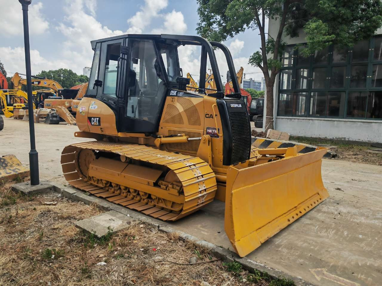 CATERPILLAR D5K - Bulldozer: picture 1 CATERPILLAR D5K - Bulldozer: picture 1
