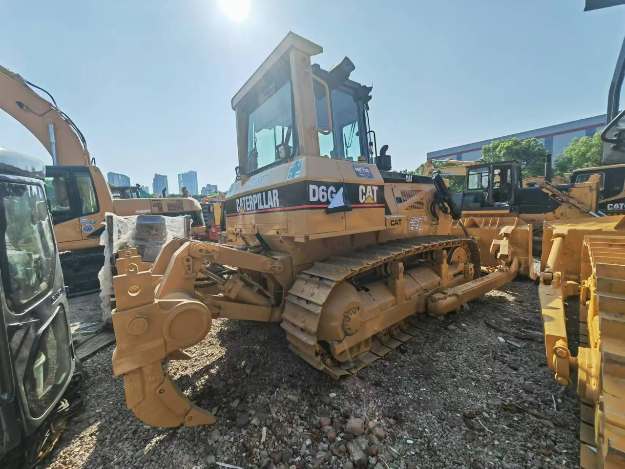 CATERPILLAR D6G - Bulldozer: picture 1 CATERPILLAR D6G - Bulldozer: picture 1