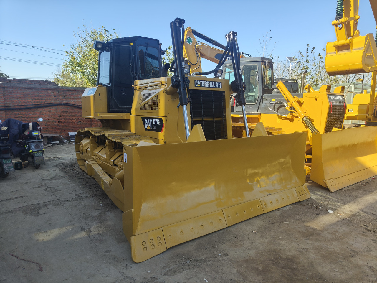 CATERPILLAR D7G - Crawler excavator: picture 2 CATERPILLAR D7G - Crawler excavator: picture 2