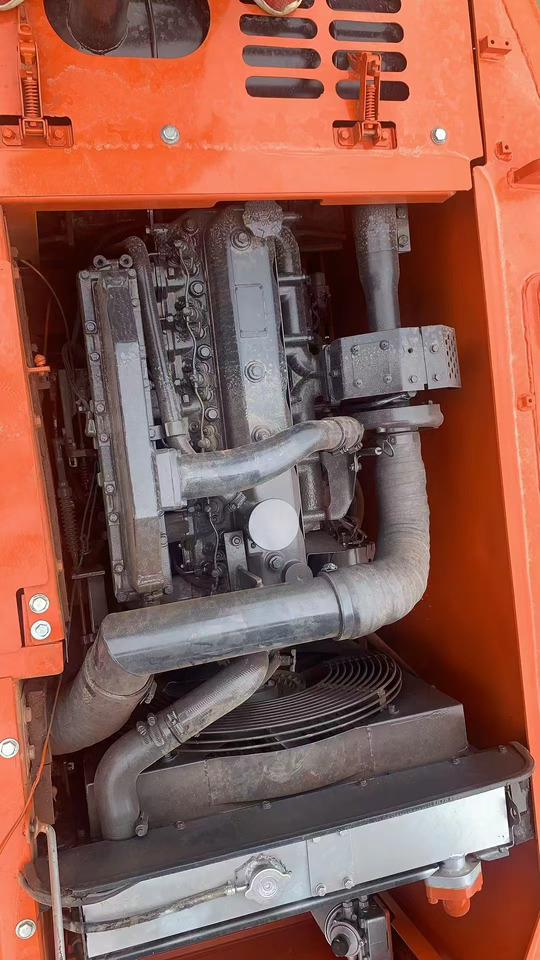 DOOSAN DX150 - Crawler excavator: picture 4 DOOSAN DX150 - Crawler excavator: picture 4