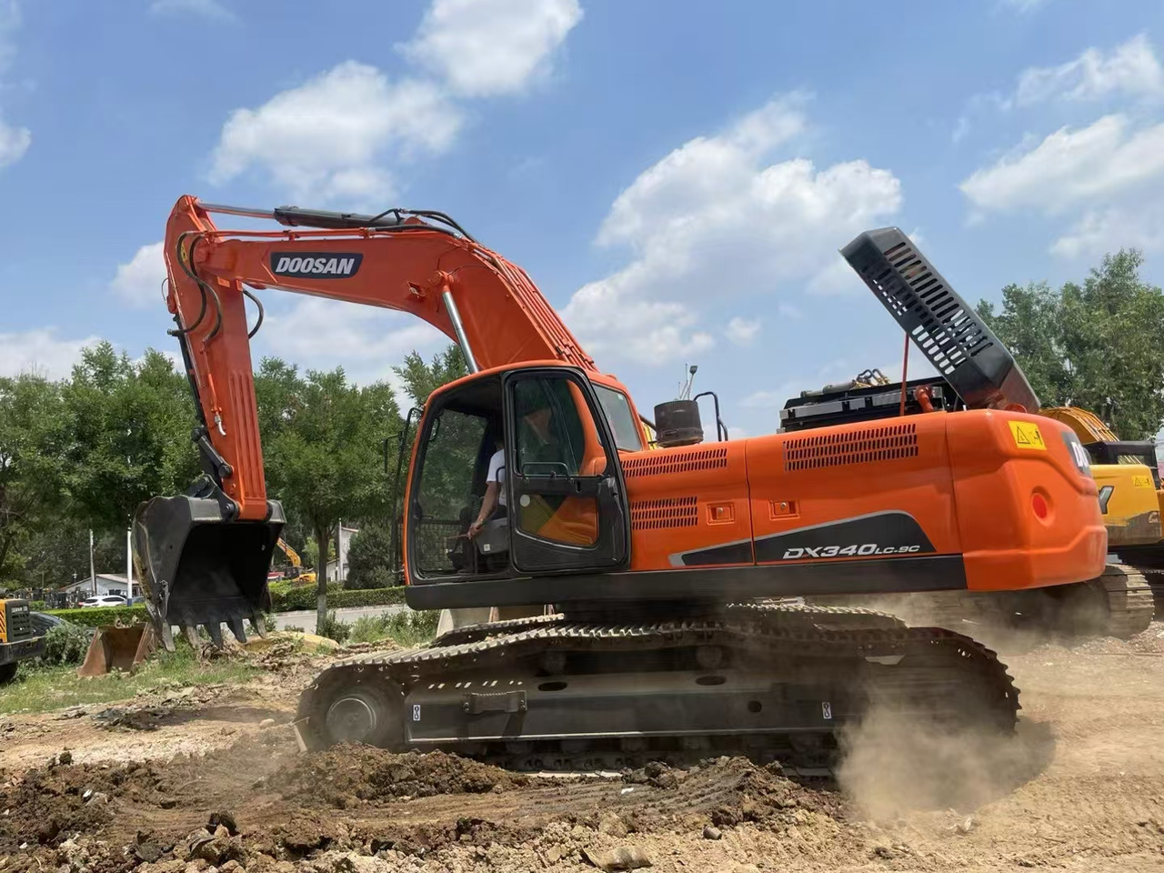 DOOSAN DX340LC-9C - Crawler excavator: picture 1 DOOSAN DX340LC-9C - Crawler excavator: picture 1