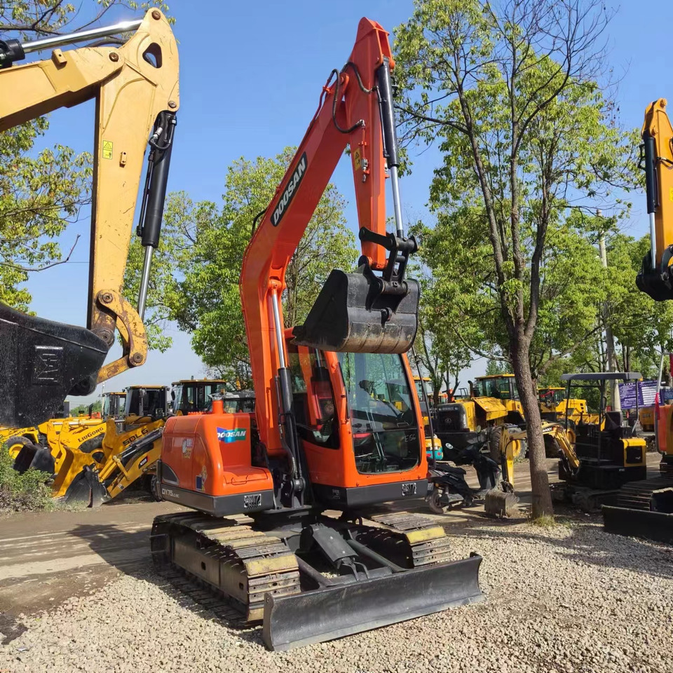 DOOSAN DX75 - Mini excavator: picture 5 DOOSAN DX75 - Mini excavator: picture 5