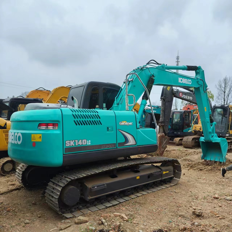 KOBELCO SK140 - Crawler excavator: picture 1 KOBELCO SK140 - Crawler excavator: picture 1