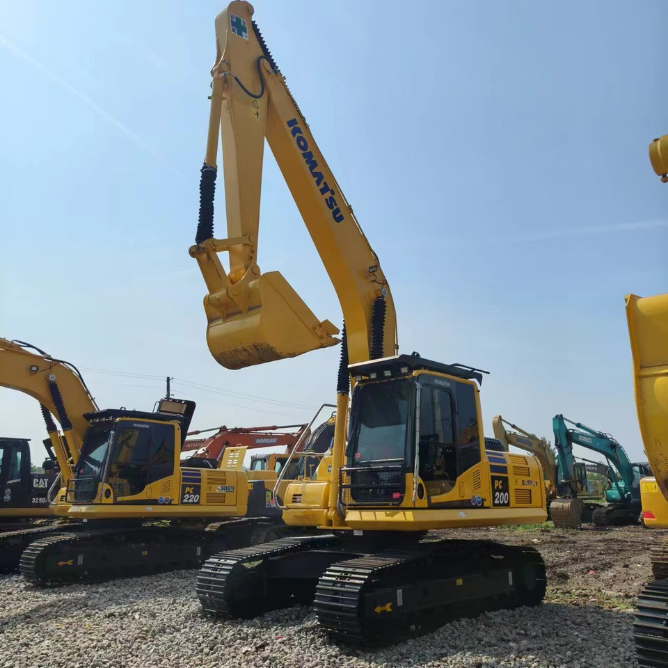KOMATSU PC 200-8N1 - Crawler excavator: picture 4 KOMATSU PC 200-8N1 - Crawler excavator: picture 4