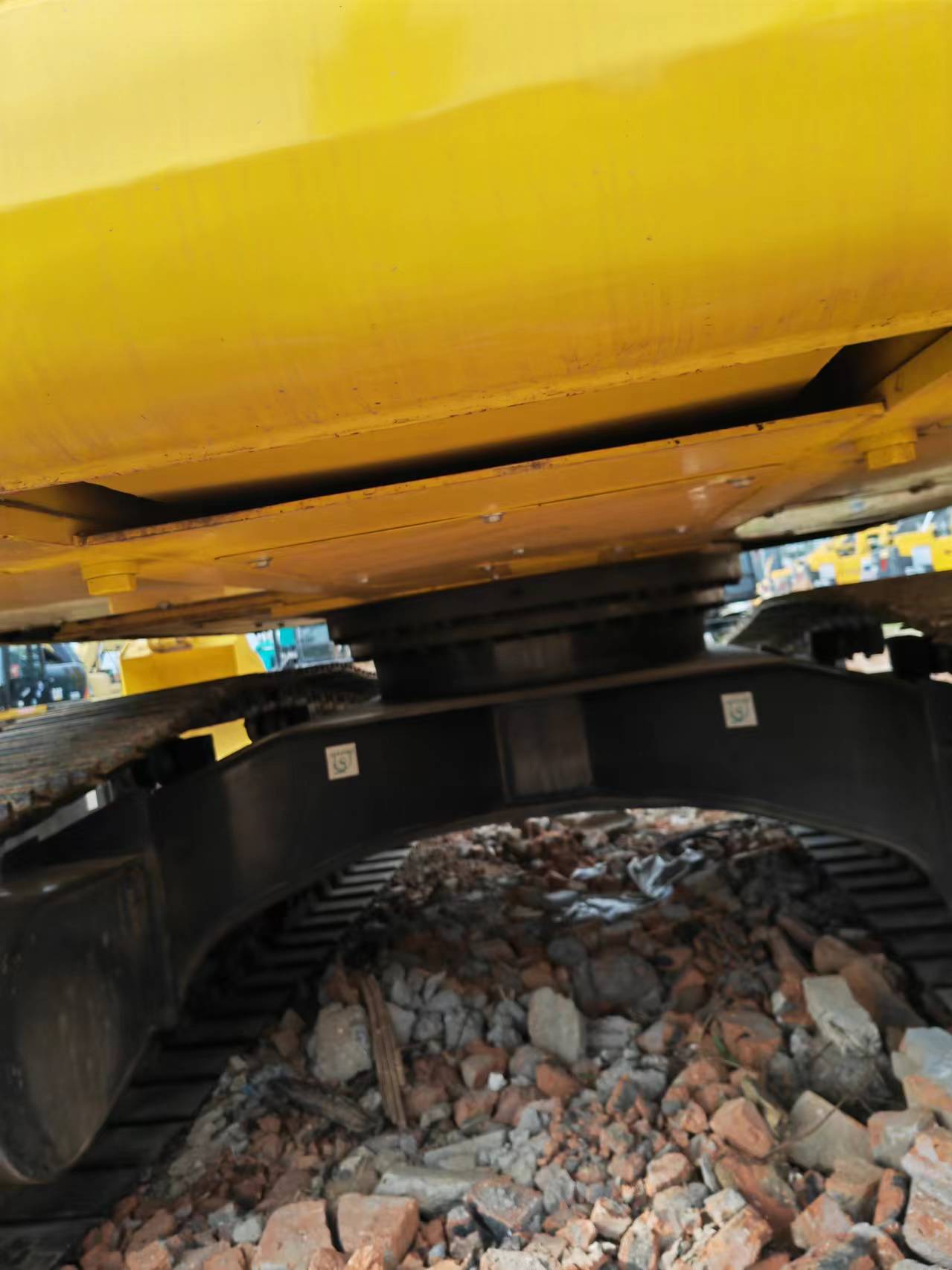 Crawler excavator KOMATSU PC200: picture 19
