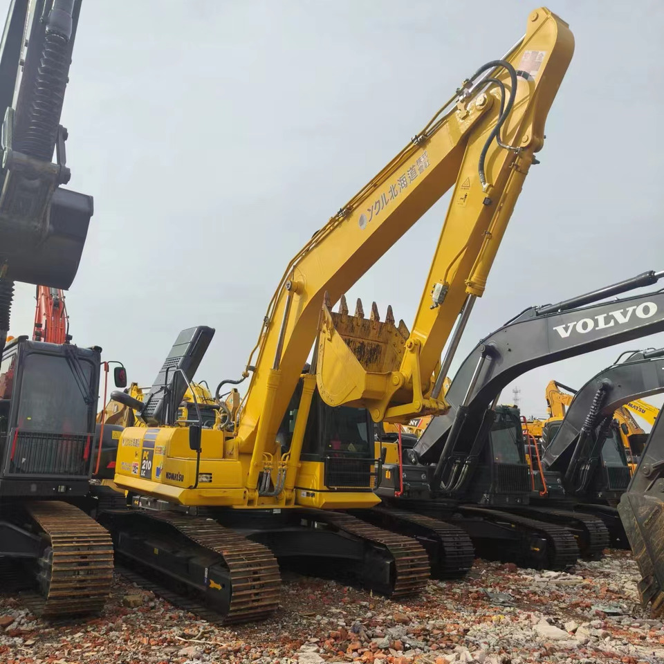 KOMATSU PC210LC - Crawler excavator: picture 1 KOMATSU PC210LC - Crawler excavator: picture 1