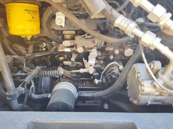 Mini excavator KOMATSU PC40: picture 17