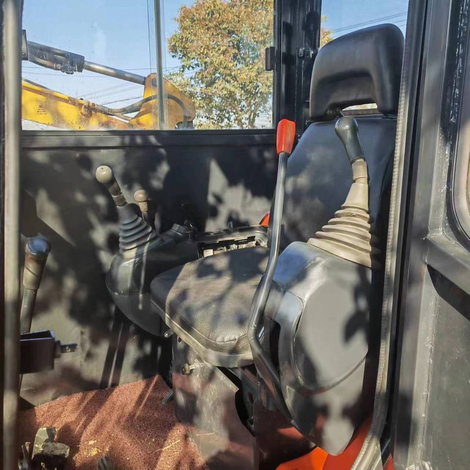 KUBOTA U35 - Mini excavator: picture 4 KUBOTA U35 - Mini excavator: picture 4