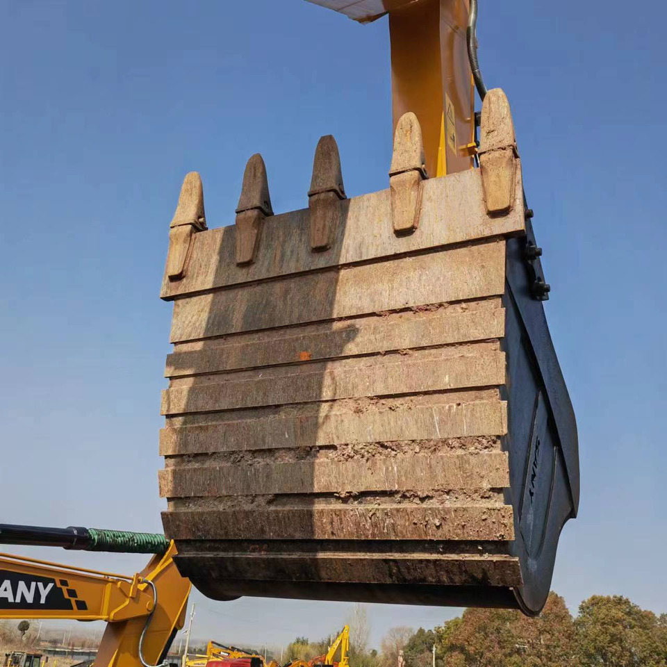 Crawler excavator SANY SY365H: picture 12