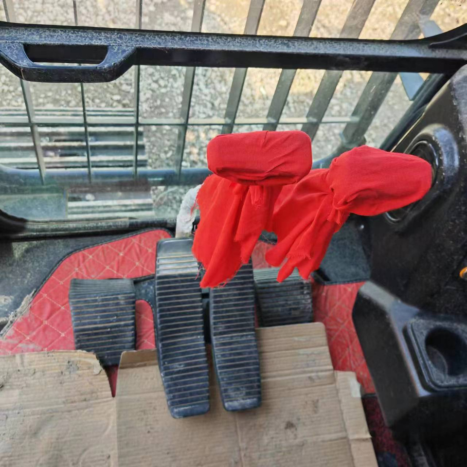 SANY SY365H - Crawler excavator: picture 4 SANY SY365H - Crawler excavator: picture 4