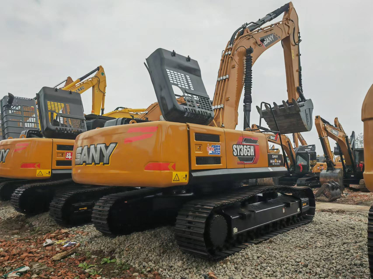 SANY SY365H - Crawler excavator: picture 1 SANY SY365H - Crawler excavator: picture 1