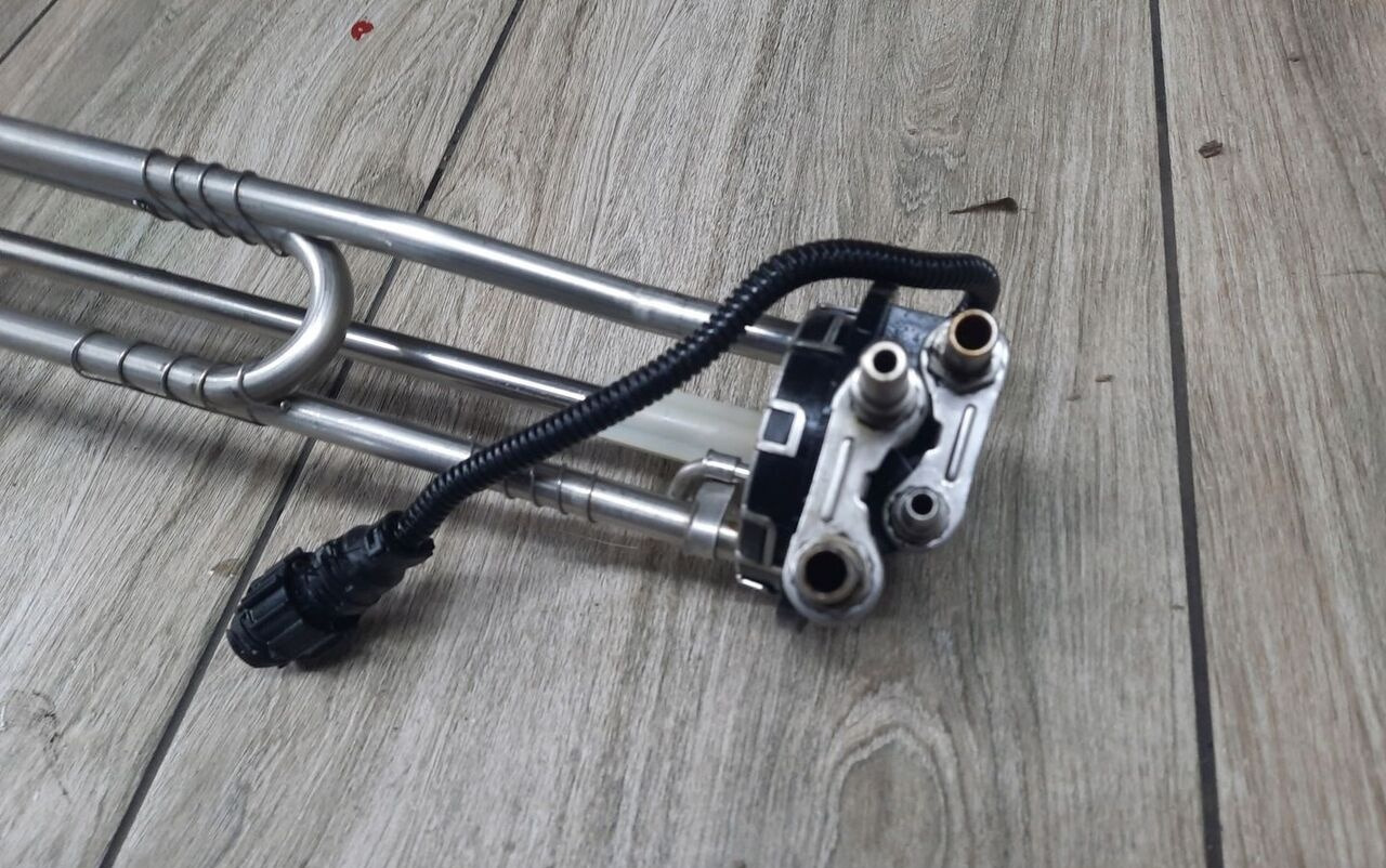 1 Renault DXI - Exhaust system for Truck: picture 2 1 Renault DXI - Exhaust system for Truck: picture 2