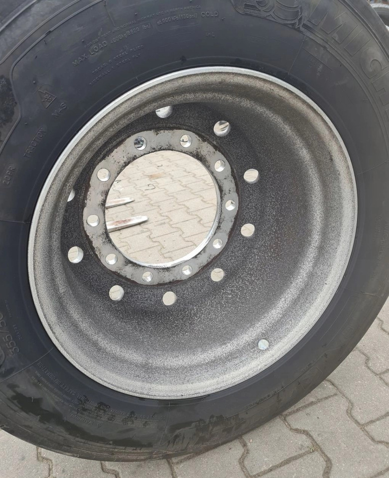 FELGA ALUMINIOWA ALCOA PRZÓD SZEROKA POLEROWANA 22,5 X 11,75 ET 120 TIR 22606576 - Rim: picture 3 FELGA ALUMINIOWA ALCOA PRZÓD SZEROKA POLEROWANA 22,5 X 11,75 ET 120 TIR 22606576 - Rim: picture 3