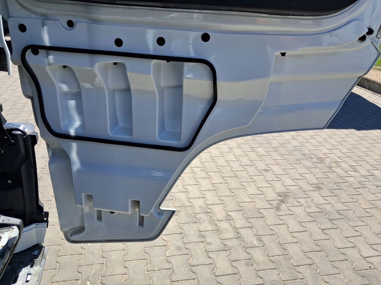 FORD PRZEDŁUŻENIE DRZWI PRAWE OWIEWKA ORYGINAŁ FORD F-MAX 500 TRUCKS - Door and parts for Truck: picture 4 FORD PRZEDŁUŻENIE DRZWI PRAWE OWIEWKA ORYGINAŁ FORD F-MAX 500 TRUCKS - Door and parts for Truck: picture 4